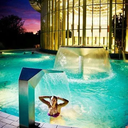 Aux Pieds Des Thermes *